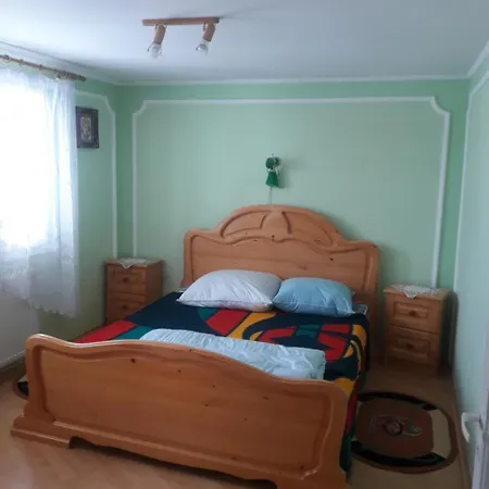 Приватна Садиба Guest house *